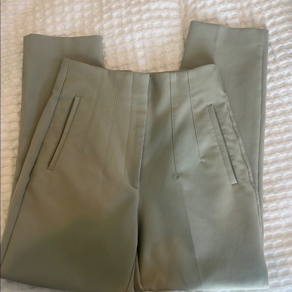 Zara Green Tailored Trousers with Straight-Leg Silhouette